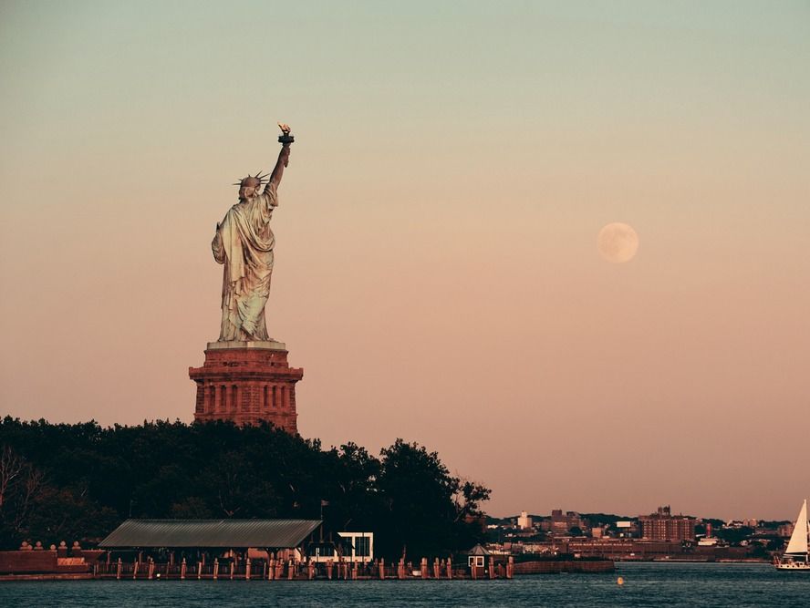 estatua de la libertad new york estados unidos